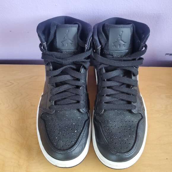 Women's Size 8 Air Jordon High Tops With Pink Marble Swoosh - Picture 5 of 7